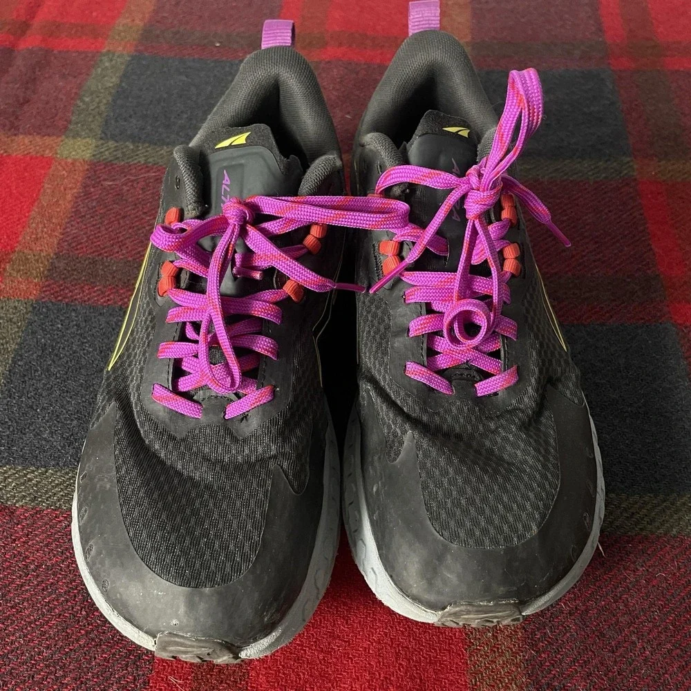 Altra Outroad Peak Womens Size 10 Black Trail Road Running Cushioned Sneakers